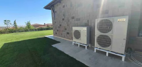 VRF dış ünitelerinin montajını tamamladık.